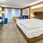 Alpen Hotel