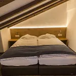 Szálloda Alpen 4*